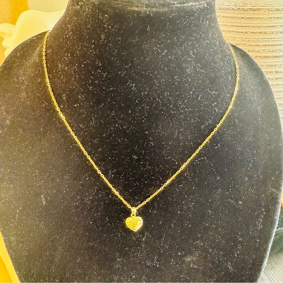 Real 10k Gold Heart Pendant - Picture 2 of 4